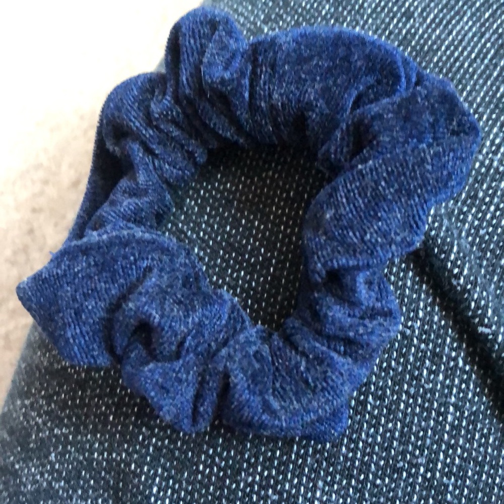 Dark blue scrunchy